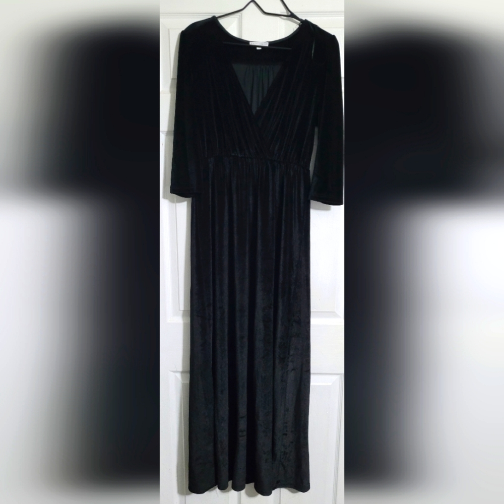 Baltic Born Black Sophia Velvet Maxi Dress